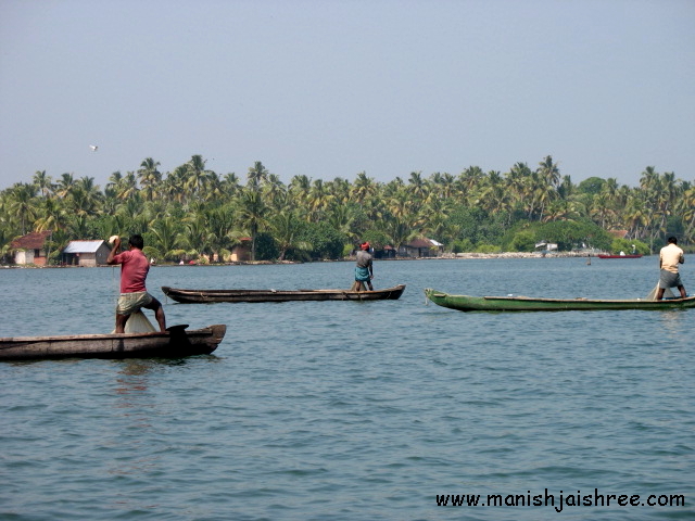 Fishermen at work, Kollam
